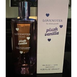 Ariana Grande Plush Vanilla perfume *full size*